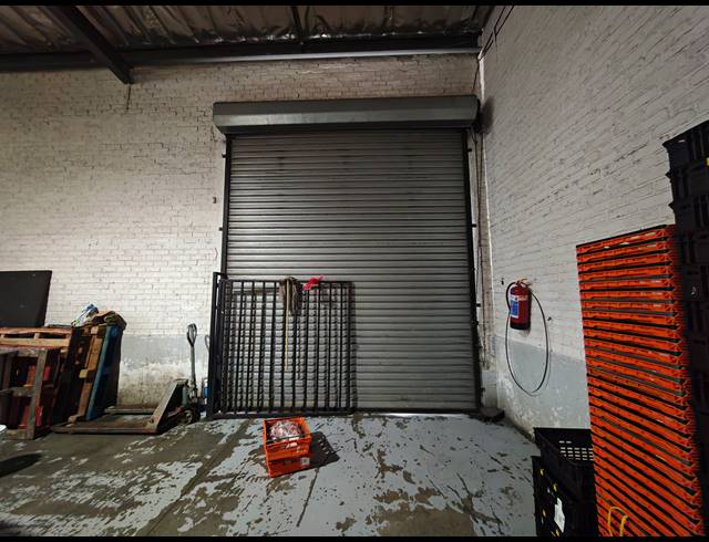 201M² WAREHOUSE FOR SALE IN CITY DEEP